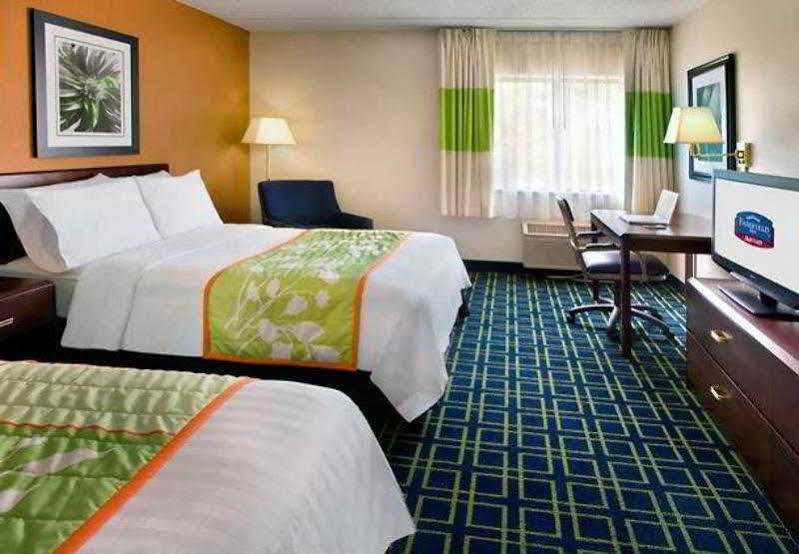 Fairfield Inn Boston וובורן מראה חיצוני תמונה